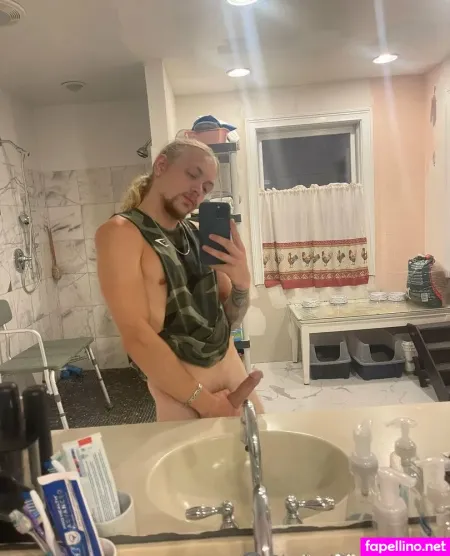 Christian Grey23 OnlyFans Thumbnail #ueFJICLSeW