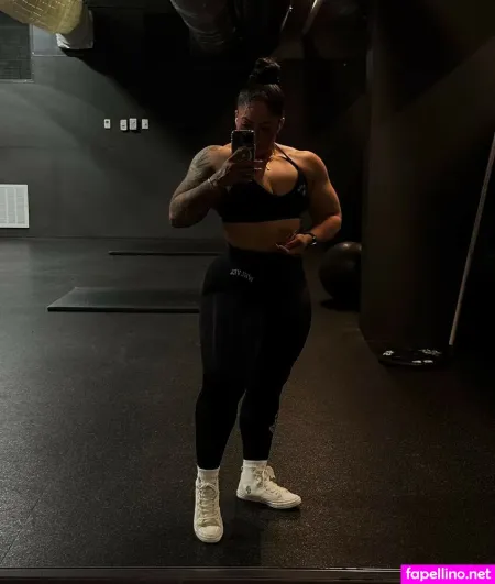 Christiana Parrack OnlyFans Thumbnail #P8AcMCOP89