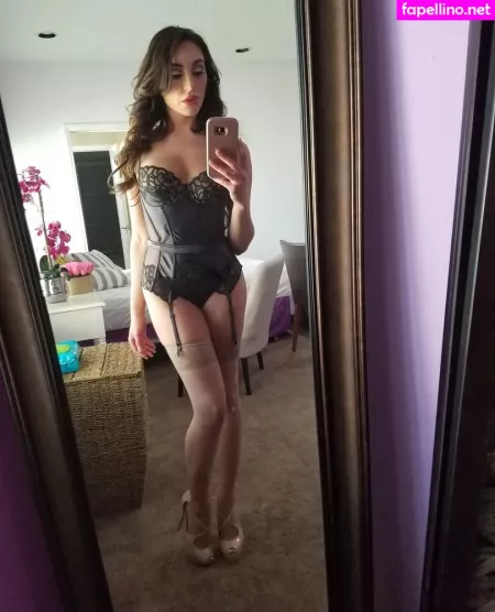 Christianacinn OnlyFans Thumbnail #LsVaSk3eeP