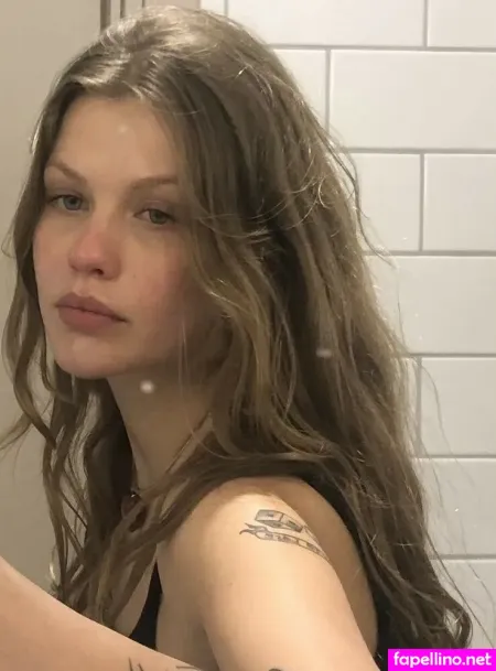 Christiane F OnlyFans Thumbnail #mNfaPUx37L