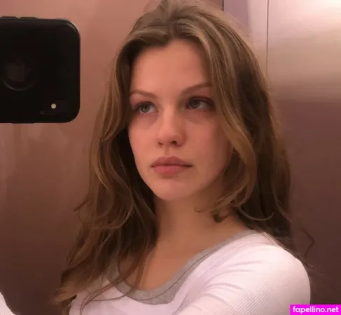 Christiane F OnlyFans Thumbnail #wMIuF2jxC8