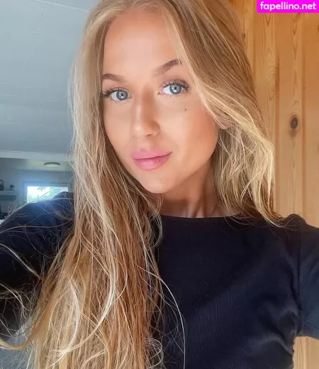 Christiane L Therkelsen OnlyFans Thumbnail #5ajB3NzJ33