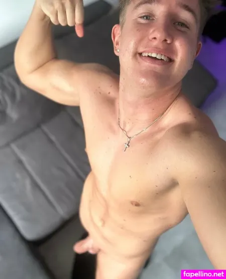 Christianlevine OnlyFans Thumbnail #niVYbGqLin