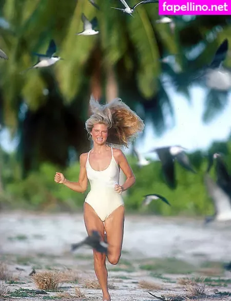 Christie Brinkley OnlyFans Thumbnail #xfGfcB6LjM