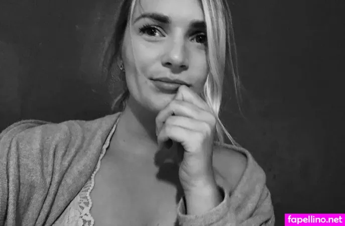 Christie Ludwig OnlyFans Thumbnail #Pm0BAs0SIm