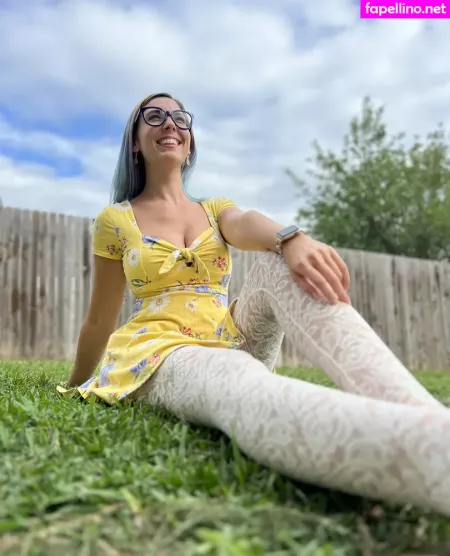 Christie Skylar OnlyFans Thumbnail #7SL2SHX4L8