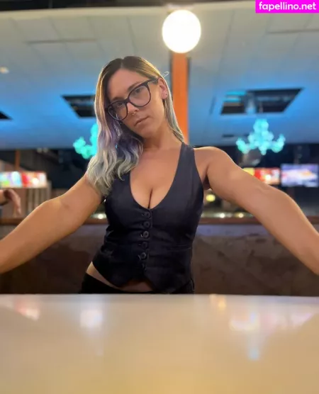 Christie Skylar OnlyFans Thumbnail #ehNLtwZPMr