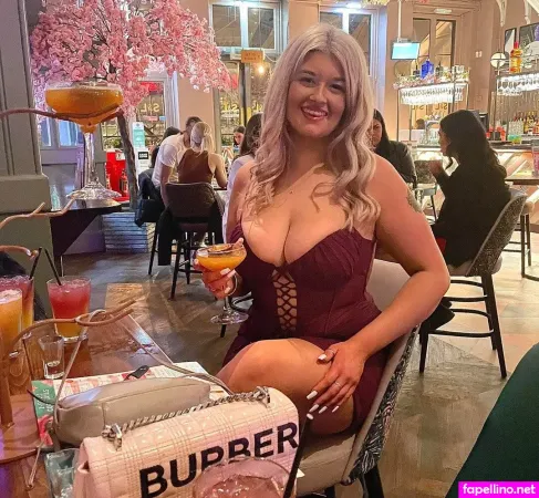 Christieewhitley88 OnlyFans Thumbnail #PwdJ1FqhEc