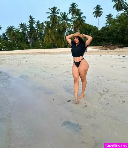 Christiex OnlyFans Thumbnail #1Qrff9uS3T