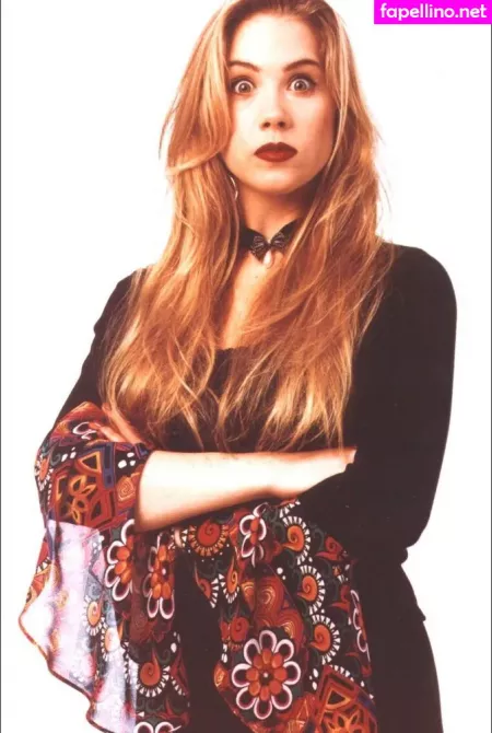 Christina Applegate OnlyFans Thumbnail #hSvu2Bmryy