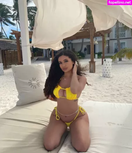 Christina April Amaral OnlyFans Thumbnail #9N4TY0E6wl