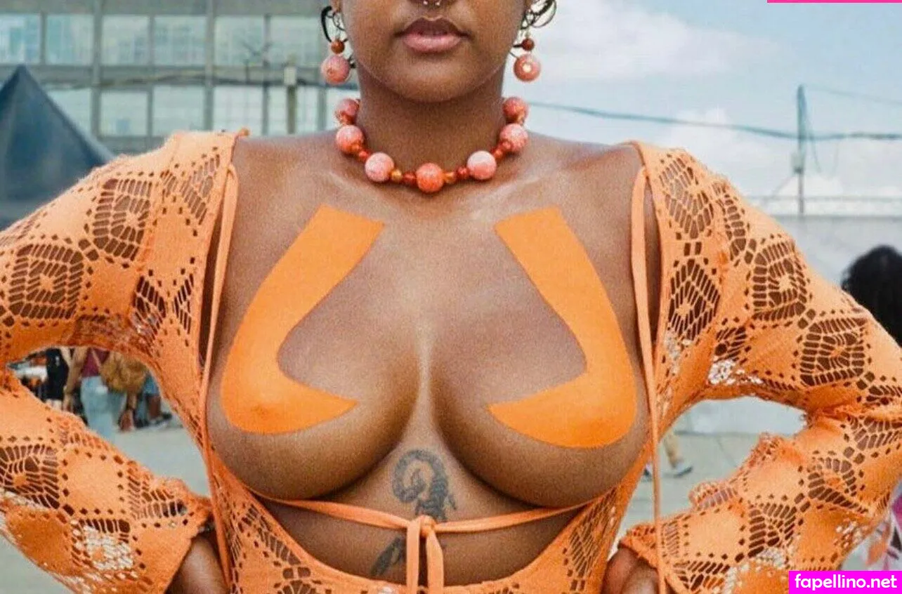 Ebony & Clyde, christyib, keatingssixth, missxtinab Nude Leaked OnlyFans Photo #2CVpOKA8lk