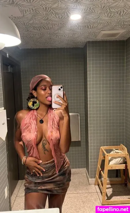 Christina Brown OnlyFans Thumbnail #upS176VFEO