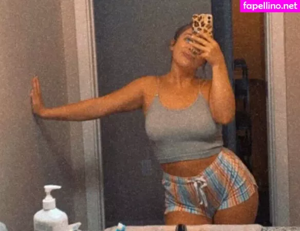 Christina Desiderio OnlyFans Thumbnail #1p7xE0DC9u
