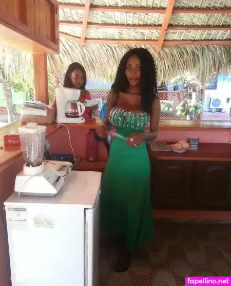 Christina Duperay OnlyFans Thumbnail #9jsVtrypoq