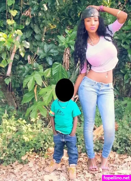 Christina Duperay OnlyFans Thumbnail #t7uS1PZJJg