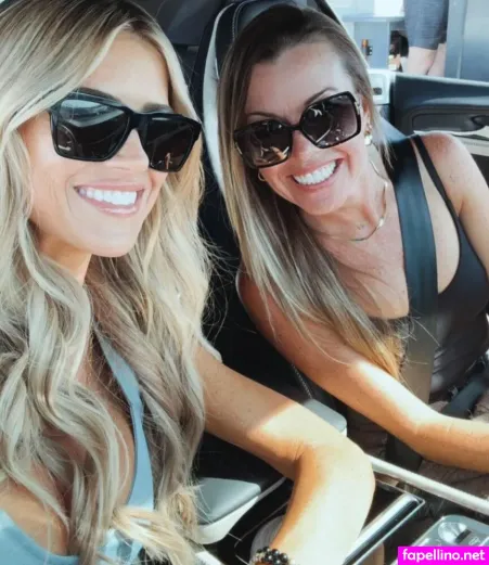 Christina Hall OnlyFans Thumbnail #OYhInXVxlu