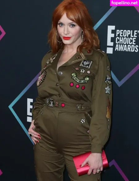 Christina Hendricks OnlyFans Thumbnail #0Nn3MdDLAM