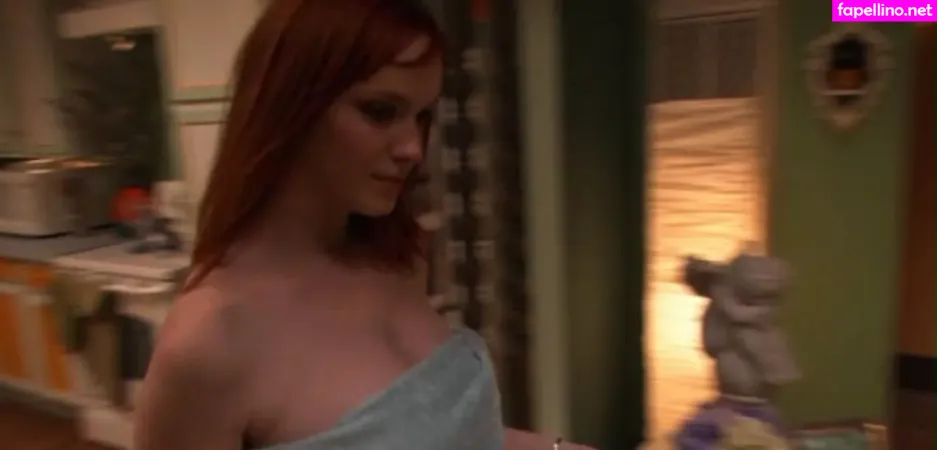 Christina Hendricks OnlyFans Thumbnail #HrhTsr4aba