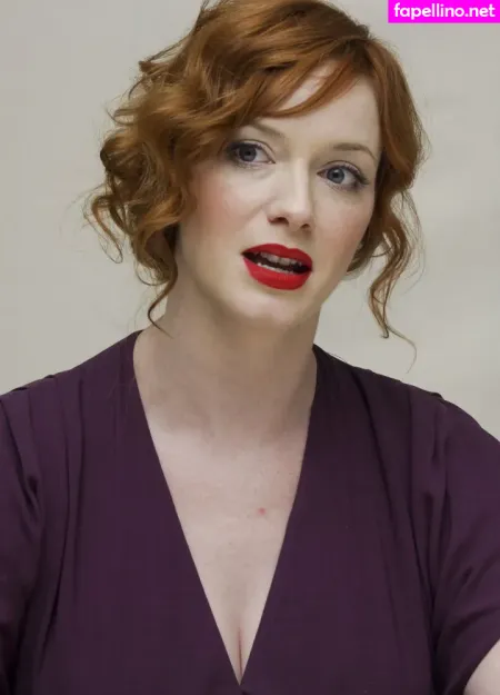 Christina Hendricks OnlyFans Thumbnail #RptFIm2H6b
