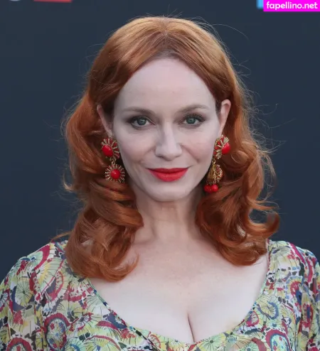 Christina Hendricks OnlyFans Thumbnail #UFENFsZ1cE