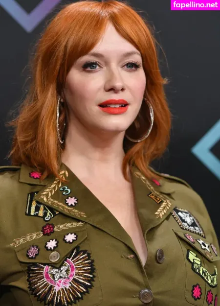 Christina Hendricks OnlyFans Thumbnail #X3K2aYF4uJ