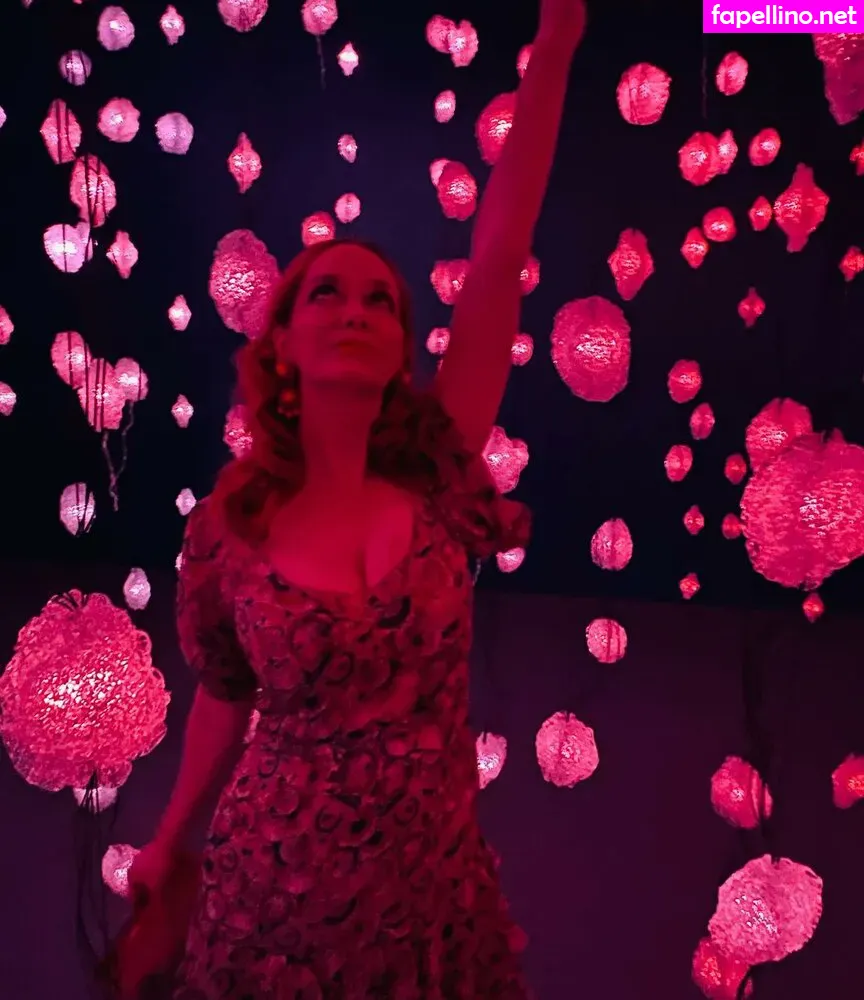 Christina Hendricks, actuallychristinahendricks Nude Leaked OnlyFans Photo #aB2dCwICVE
