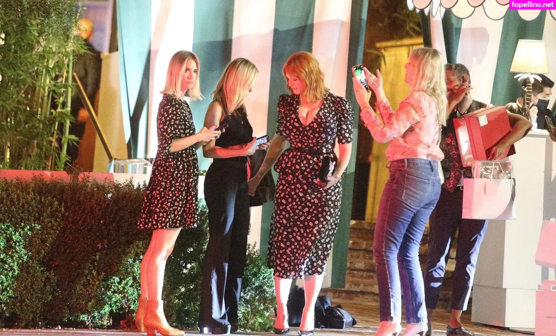 Christina Hendricks, actuallychristinahendricks Nude Leaked OnlyFans Photo #gBg26khQuN