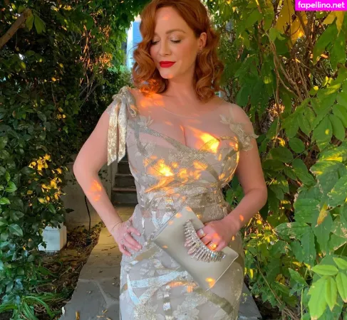 Christina Hendricks OnlyFans Thumbnail #jcY8IQPC0Q