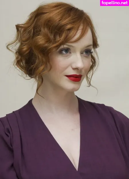 Christina Hendricks OnlyFans Thumbnail #mC13GhnIYq