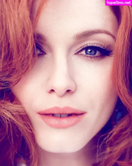 Christina Hendricks OnlyFans Thumbnail #p6UEHChpqk