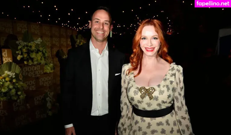 Christina Hendricks OnlyFans Thumbnail #r53TWxDqAH