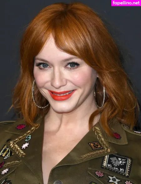 Christina Hendricks OnlyFans Thumbnail #w58zrF6TOo