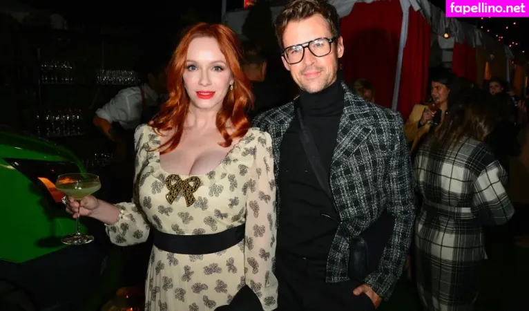 Christina Hendricks OnlyFans Thumbnail #xSwoMaik0z