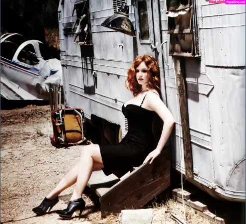 Christina Hendricks OnlyFans Thumbnail #zwQSWD2X6x