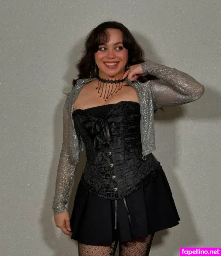 Christina Jardine OnlyFans Thumbnail #9x2L5Mjxao