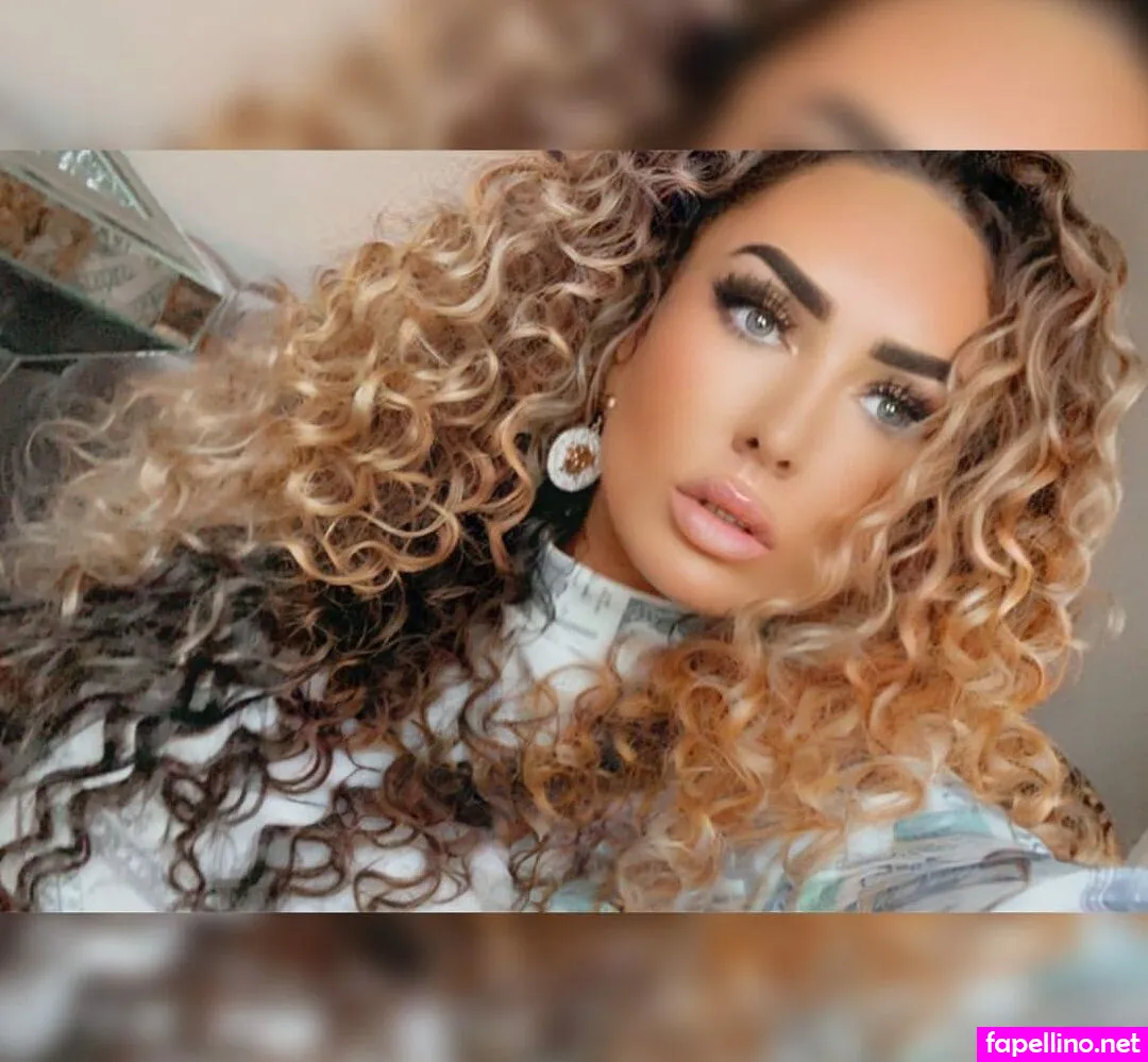 christina_krolle_cj, christinamodelfree Nude Leaked OnlyFans Photo #1fiBWPapES