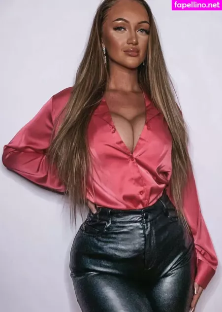Christina Laegreid OnlyFans Thumbnail #3xk4aPTMGB