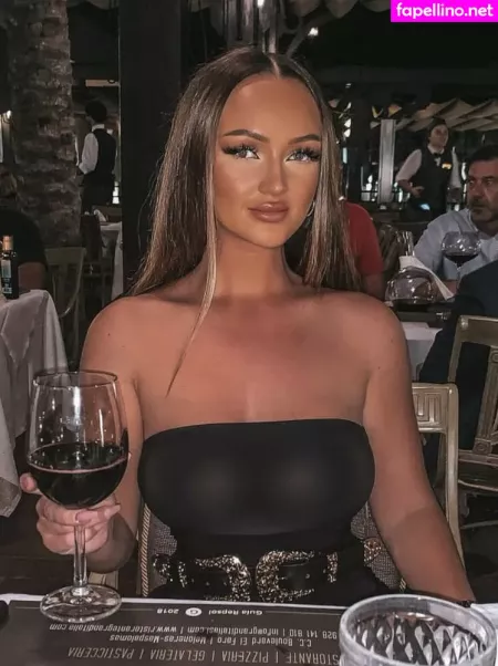 Christina Laegreid OnlyFans Thumbnail #5ouxc9Zf6p