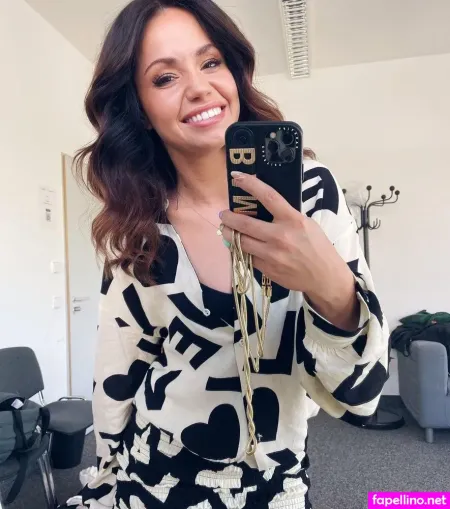 Christina Luft OnlyFans Thumbnail #f4SMkRoOLE