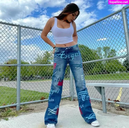 Christina Roki OnlyFans Thumbnail #N1aSVo3tq3