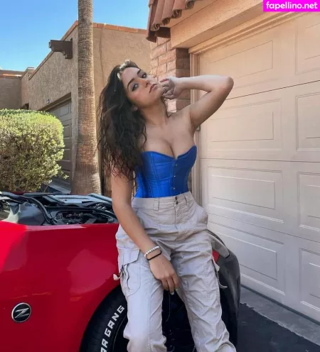 Christina Roki OnlyFans Thumbnail #t9cGpQcik8