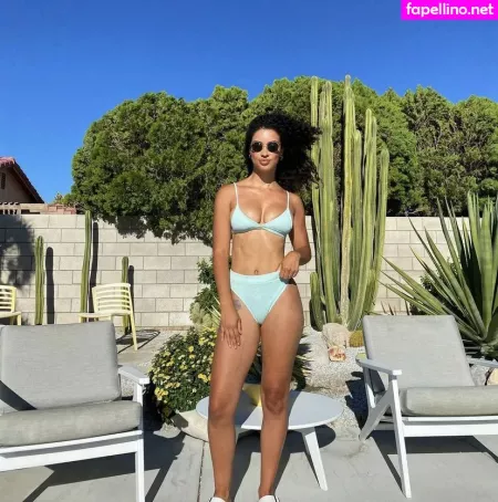 Christina Santini OnlyFans Thumbnail #6qGjBYYF9p