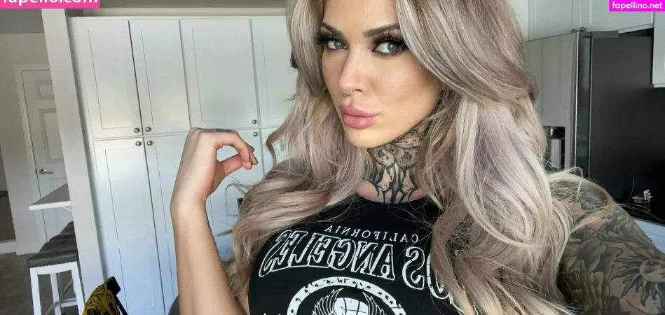 Christina Savoyy OnlyFans Thumbnail #XgQVWO40Sb