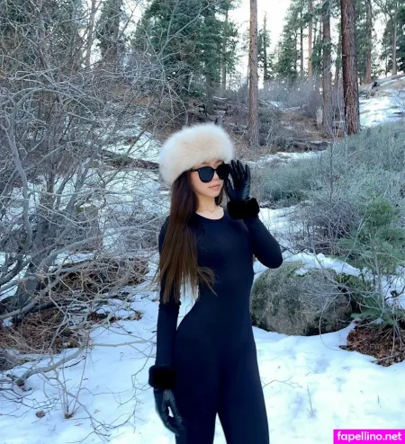 Christina Shi OnlyFans Thumbnail #j0GptAxbhj