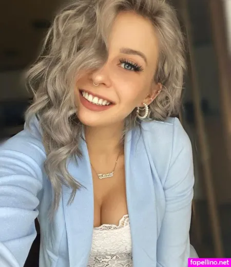 Christina Sigl OnlyFans Thumbnail #IGfPVnHhbt