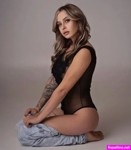 Christina Sigl OnlyFans Thumbnail #Sep1gf375h