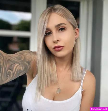 Christina Sigl OnlyFans Thumbnail #Yc7Xv0DOws