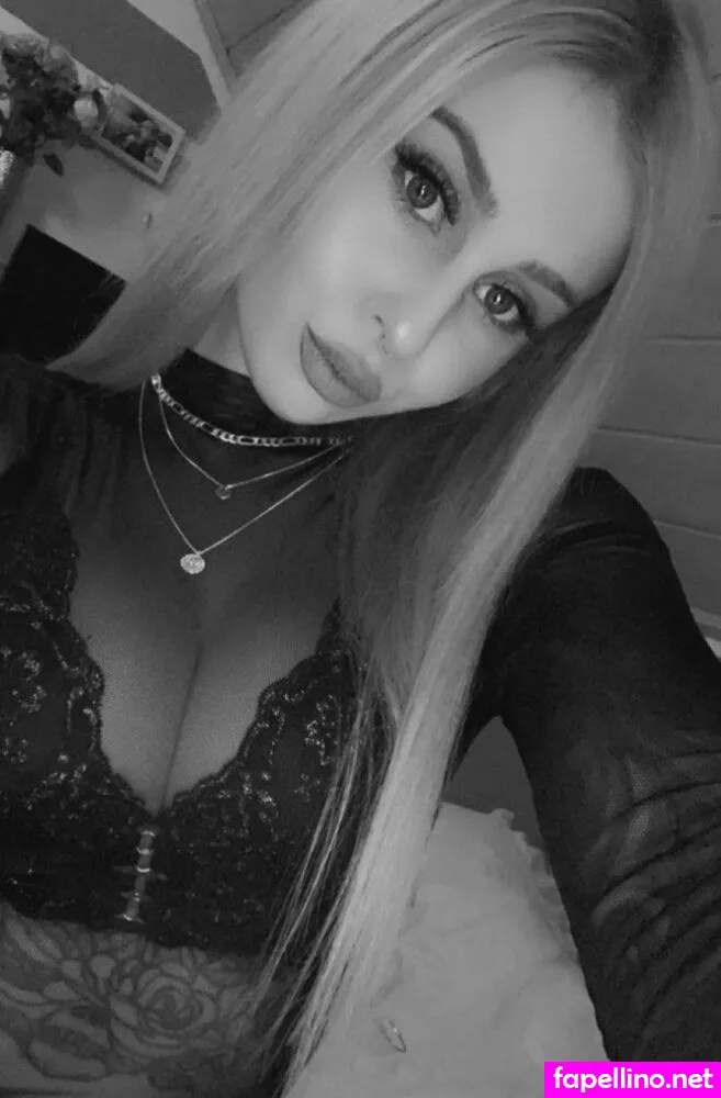 chrissi_sigl Nude Leaked OnlyFans Photo #paB8ygy5Wr