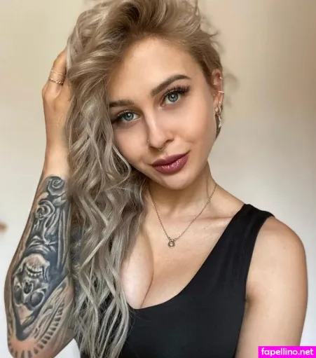 Christina Sigl OnlyFans Thumbnail #wXtA0HXKCB